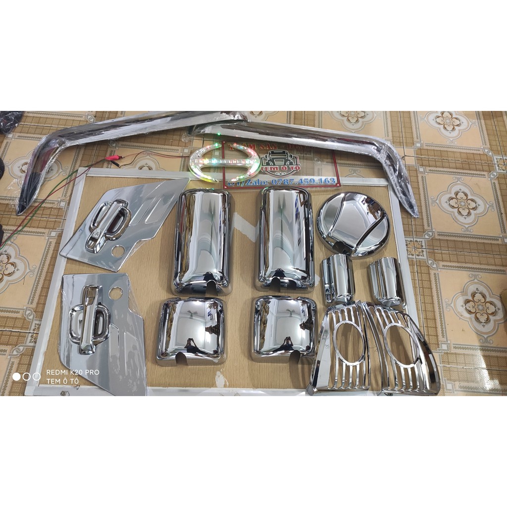 Ốp đèn xin nhan Hino 500 đời mới ( giá 1 bộ gồm 2 cái )