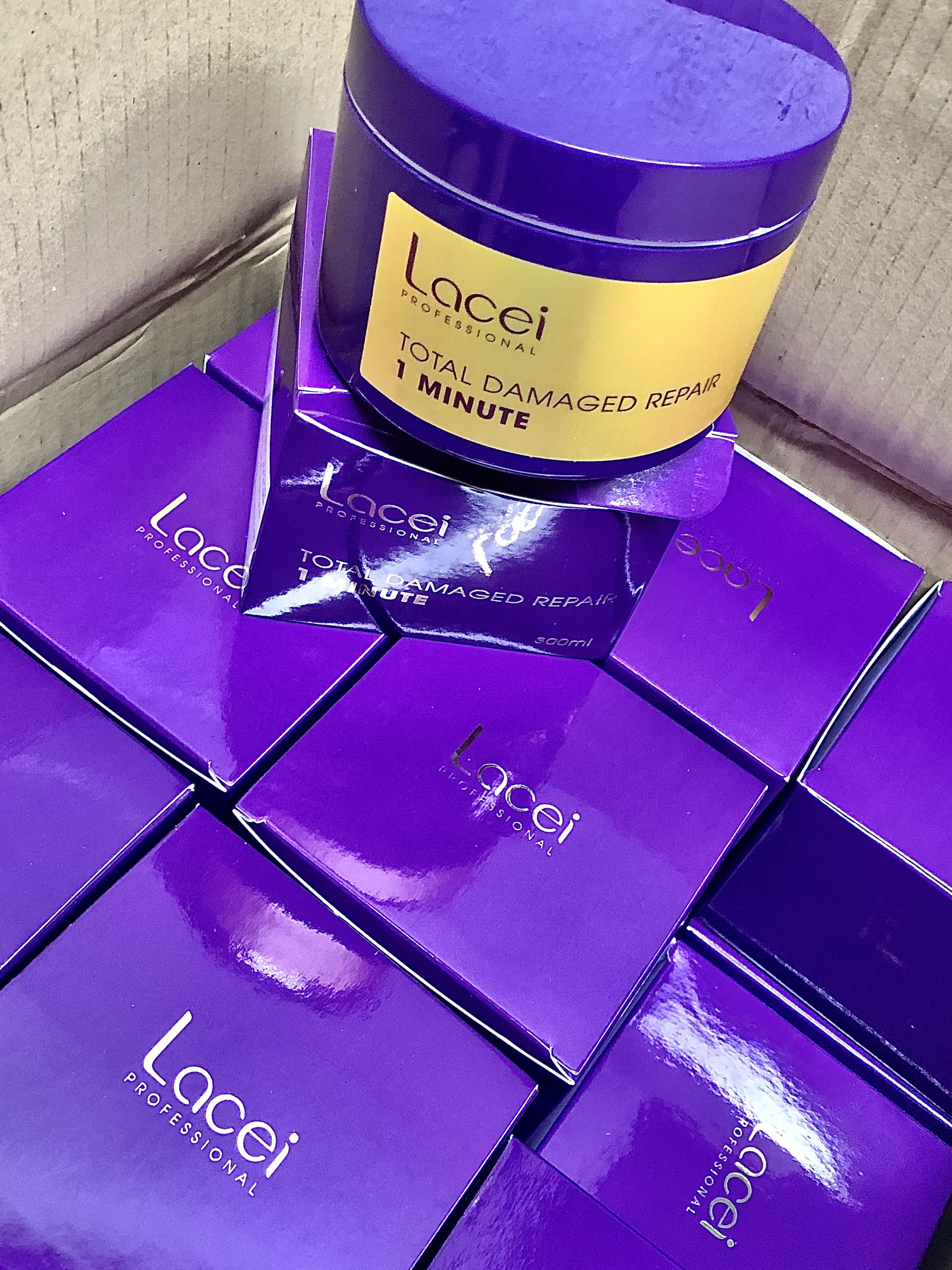 Kem ủ tóc phục hồi 1 Phút Lacei 300Ml (Hấp dầu Lacei Tím)-Hàng Công Ty
