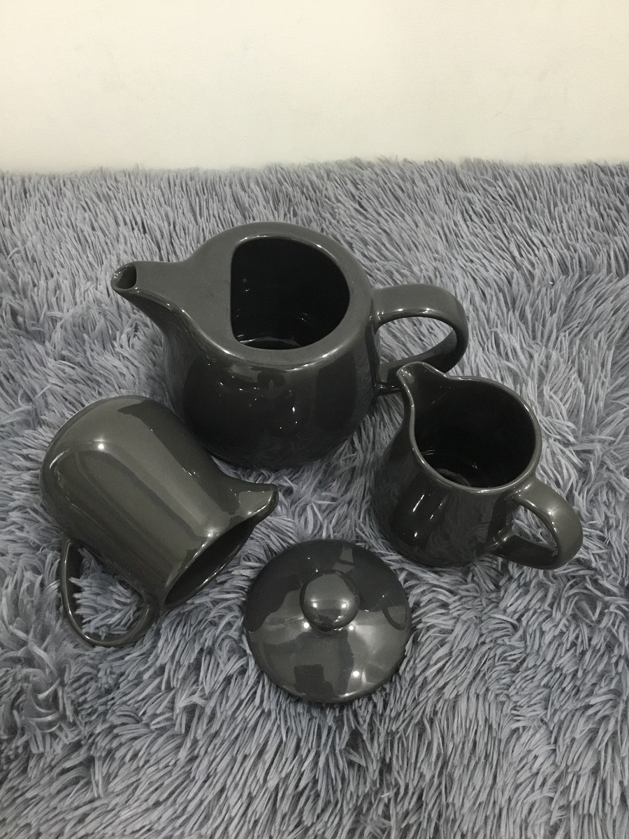 BỘ BÌNH TRÀ LỚN 1,1 LÍT - 2 CA