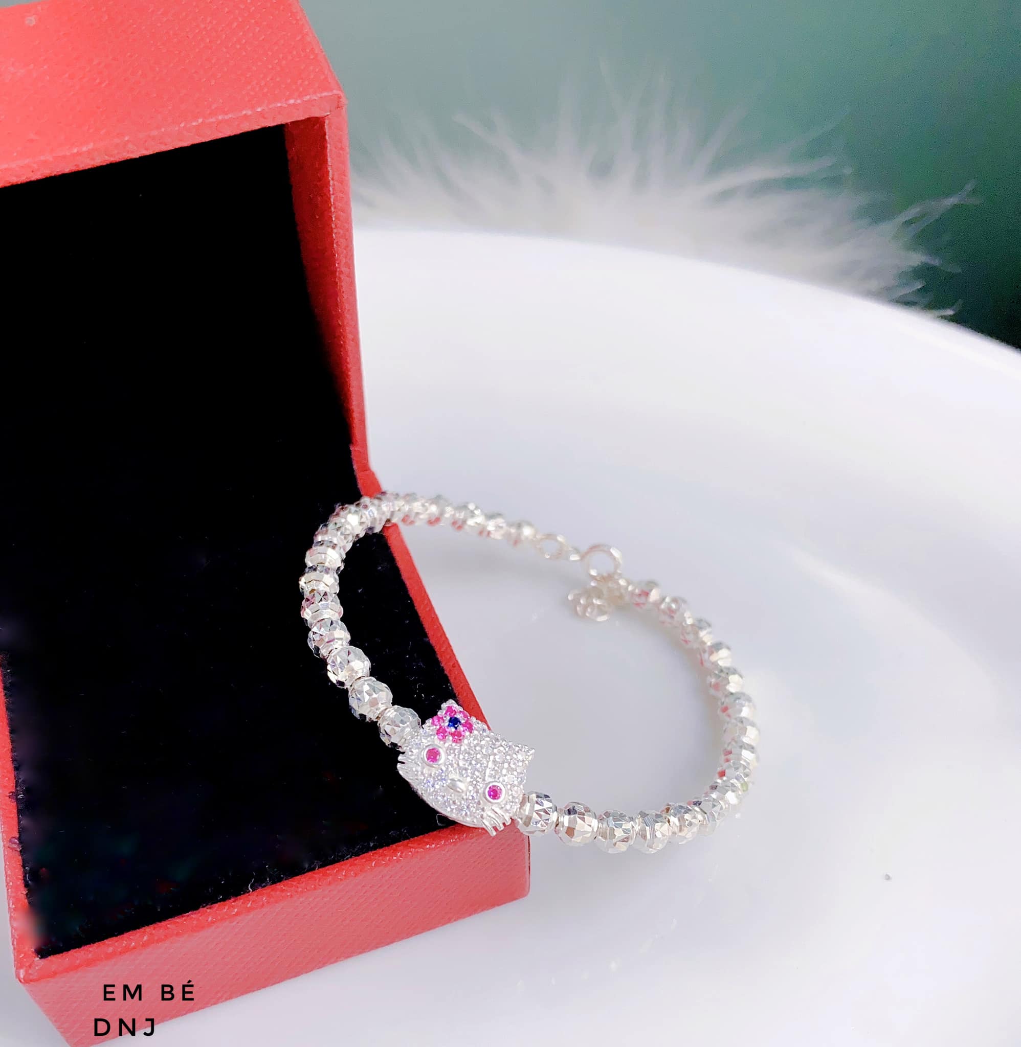 Vòng tay trẻ em bạc ta mặt kitty MS25b