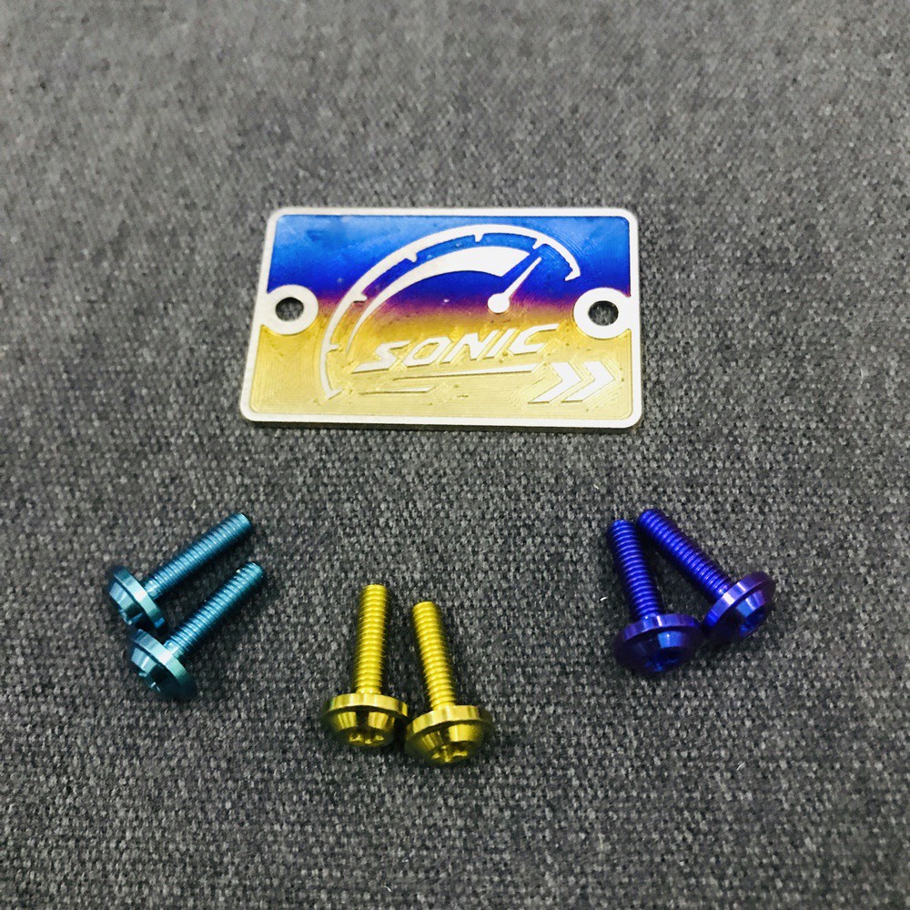 nắp bình dầu TITAN SONIC kèm ốc GR5