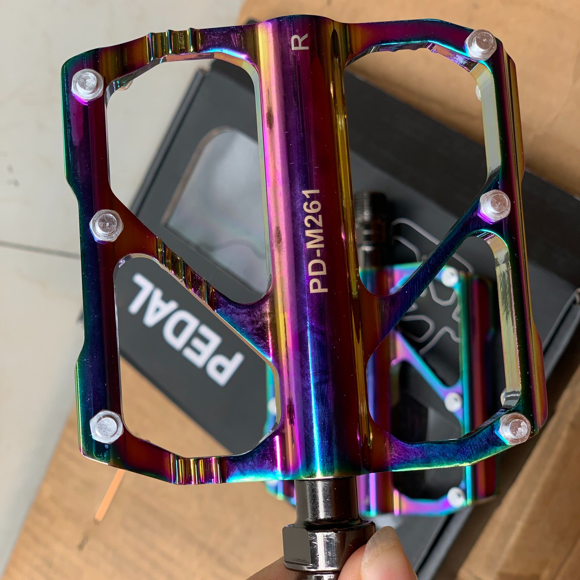 Pedal bạc đạn xe đạp MTB MagicBros M261