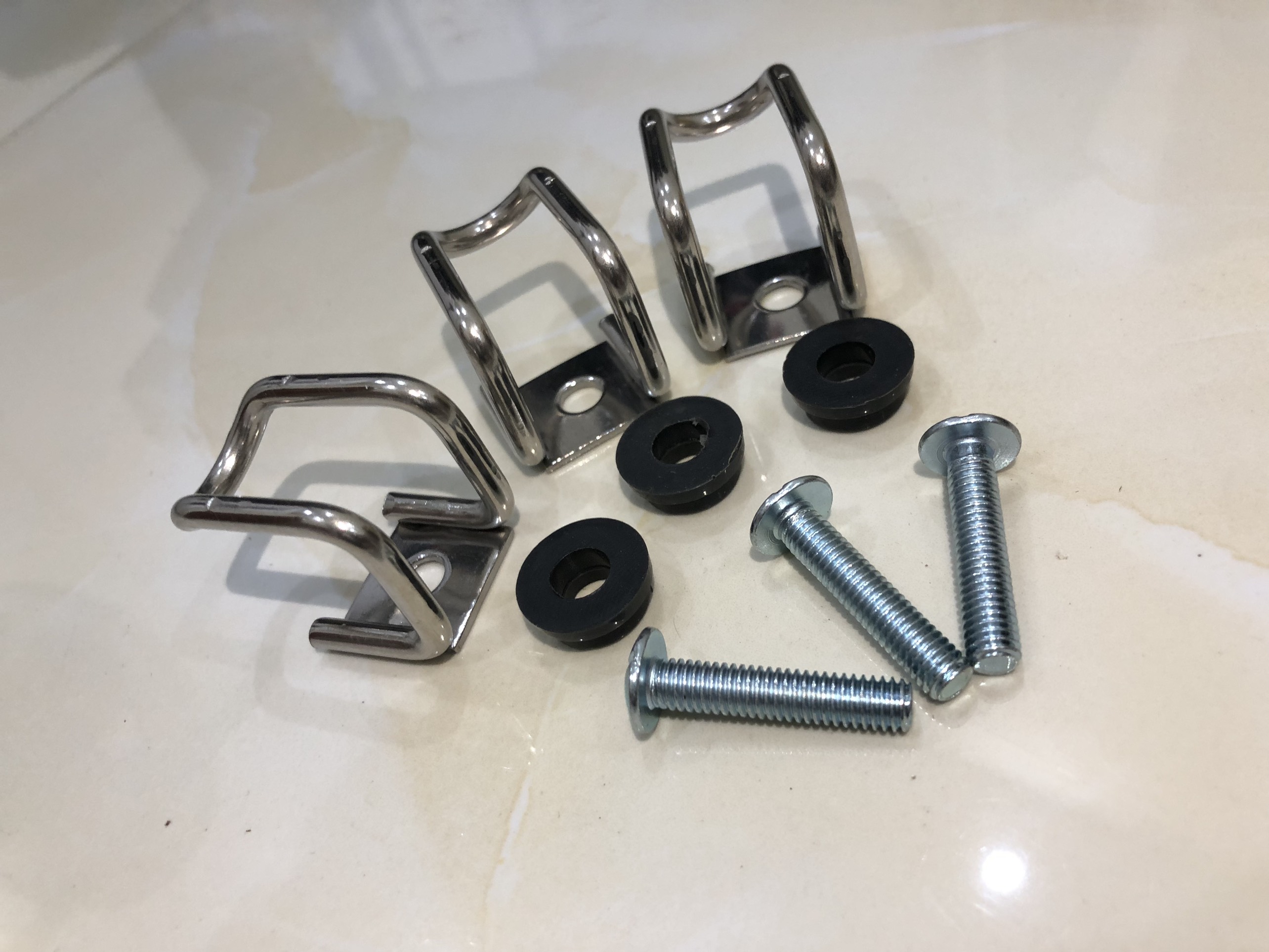 Móc treo đồ xe máy inox cực đẹp