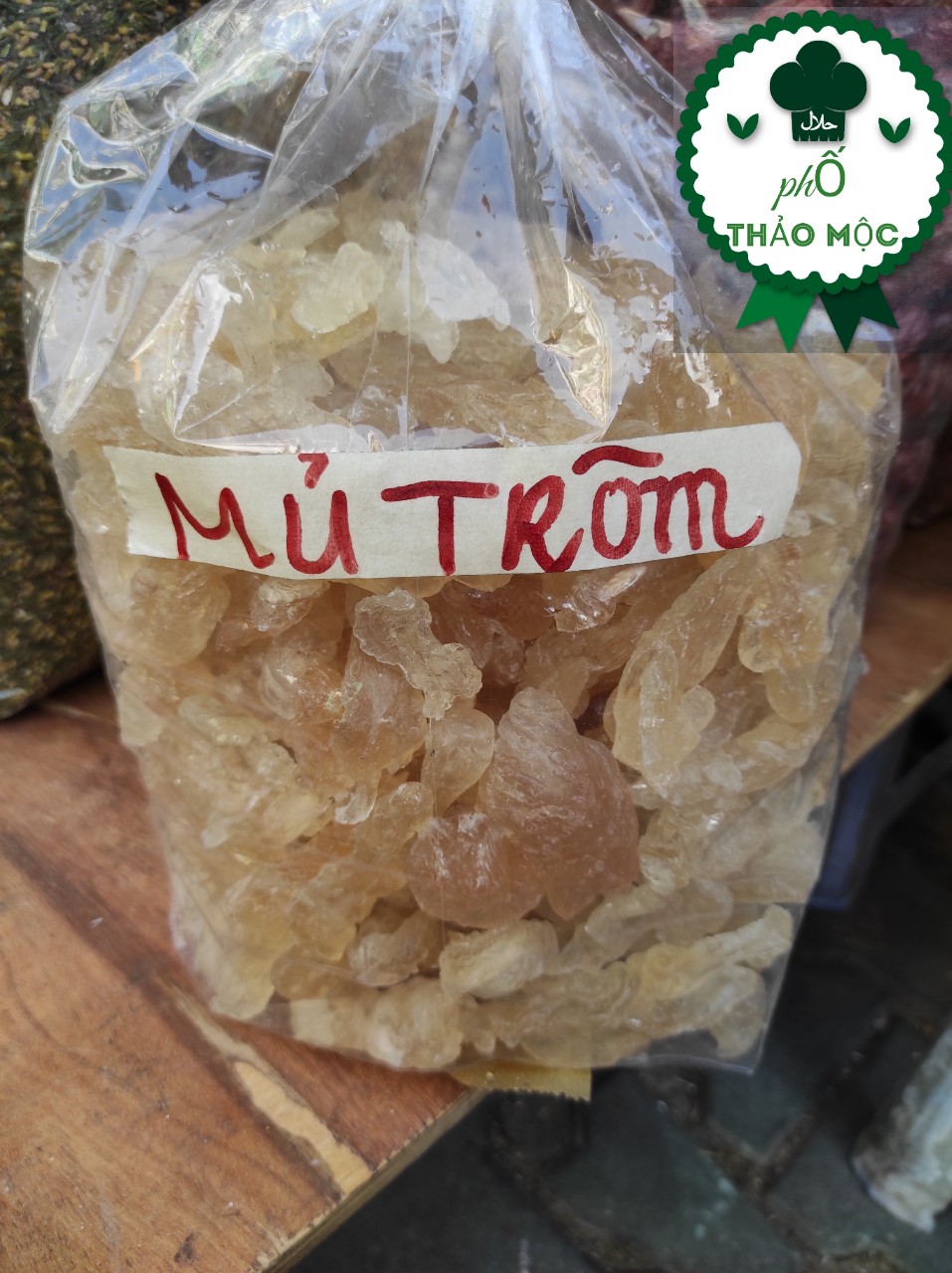 Mủ trôm thiên nhiên loại 1 100gr