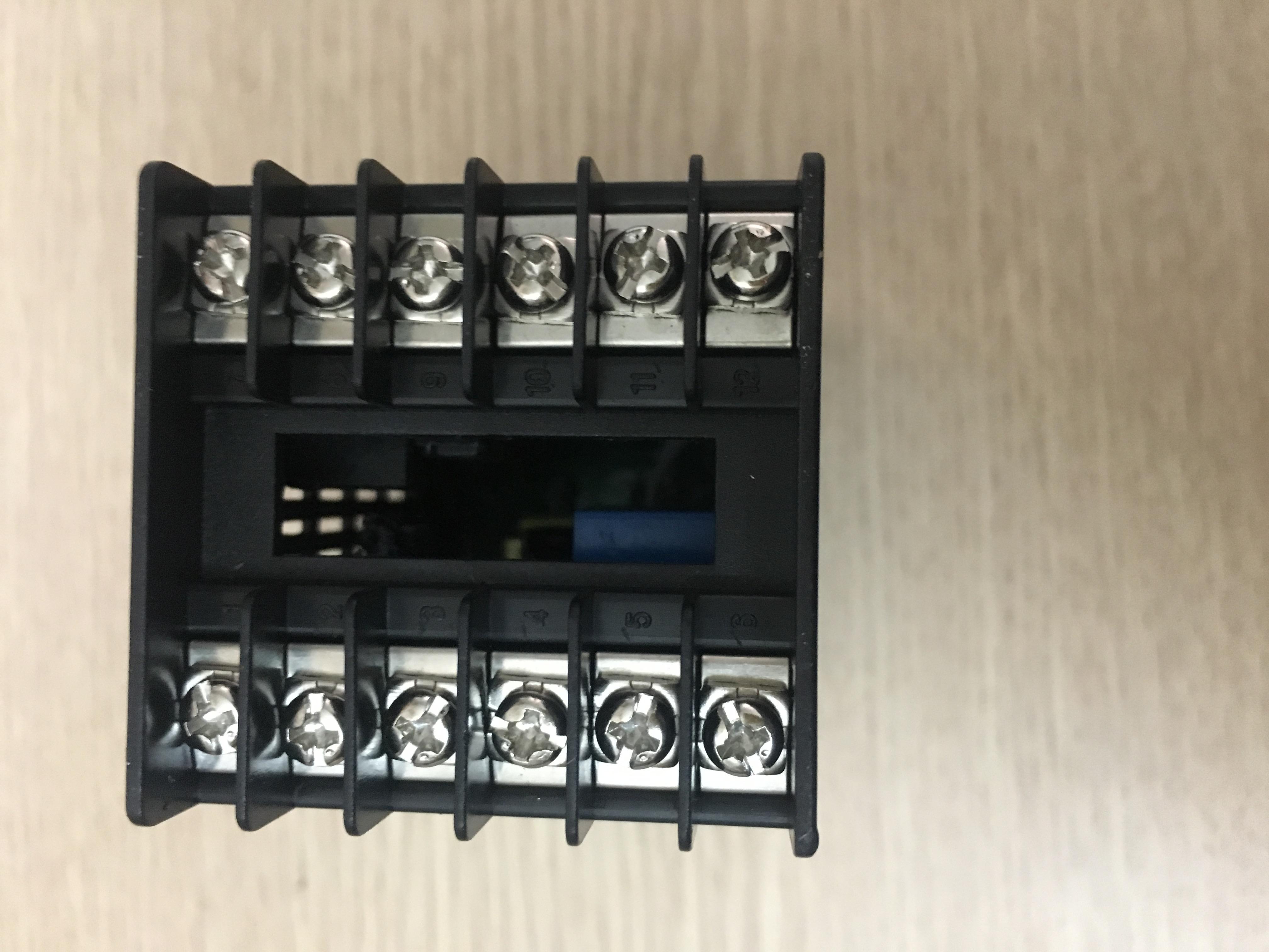 ĐỒNG HỒ NHIỆT ĐỘ BERME CH102
