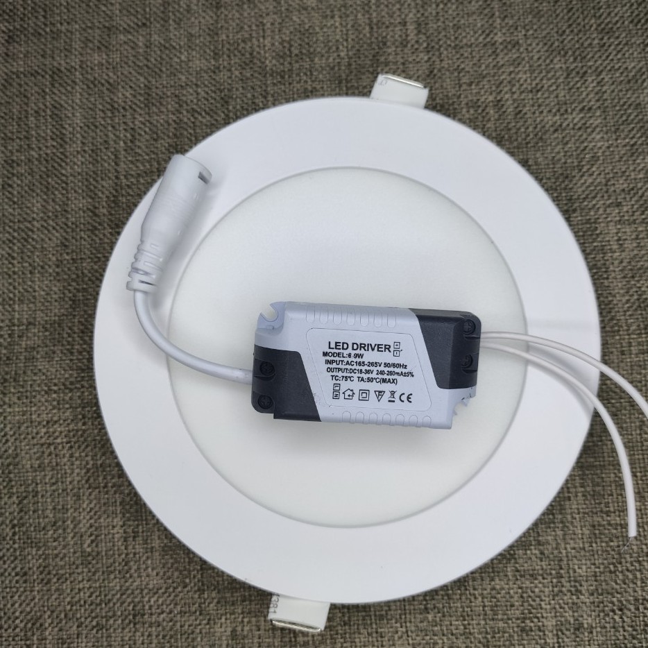 Đèn Âm Trần Siêu Mỏng LED Panel Light 9W - D105/145mm