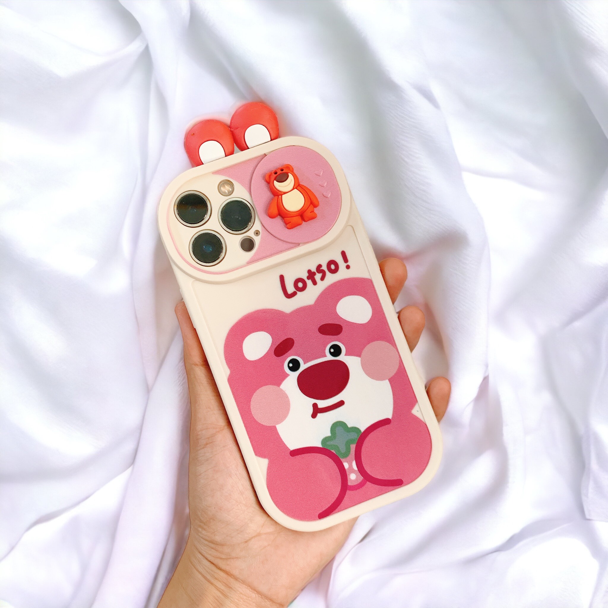 Ốp Lưng IP Gấu Dâu Nắp Trượt Camera Cho IP