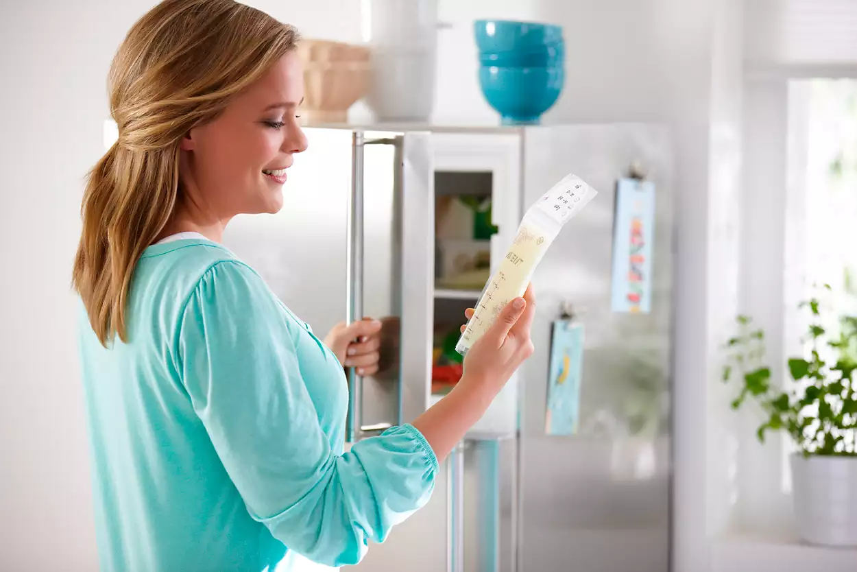 (Hỏa Tốc HCM) Túi trữ sữa PHILIPS AVENT 25 túi/hộp -180ml (SCF603/25)