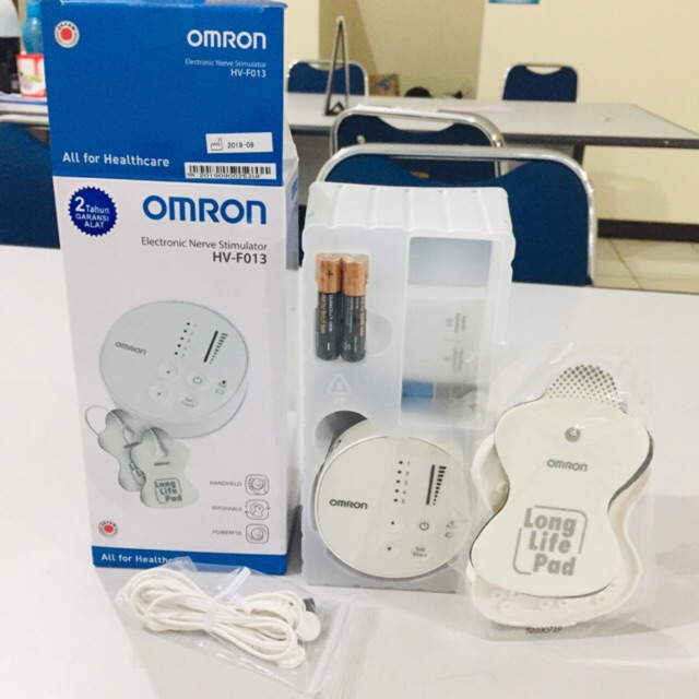 Máy Massage Xung Điện Omron HV-F013