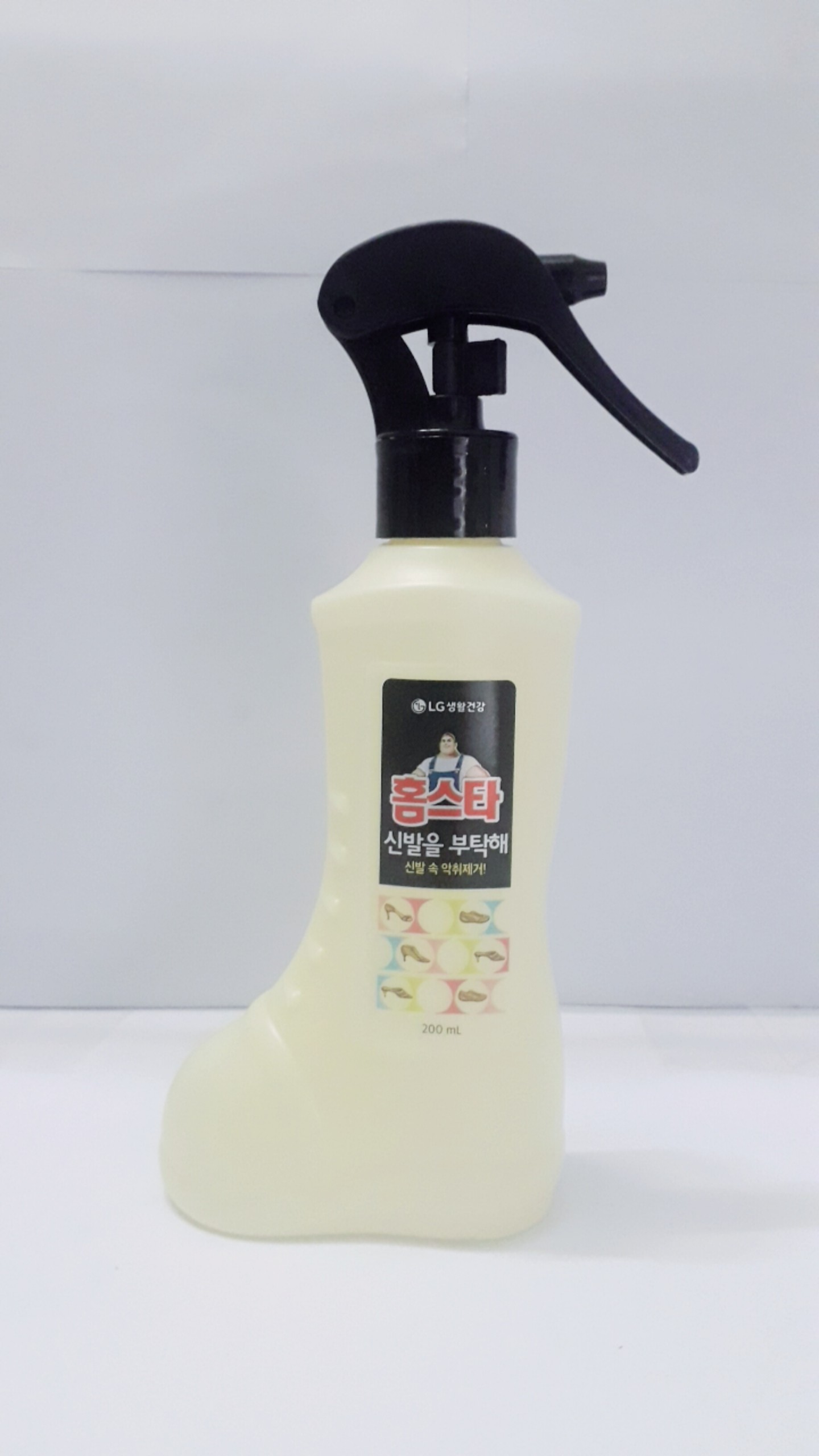 Xịt khử mùi giày dép Hàn Quốc 200ml