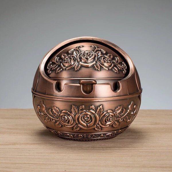 Gạt tàn tinh cầu hợp kim, có nắp, cổ điển (đồng vàng) [F-HCM]