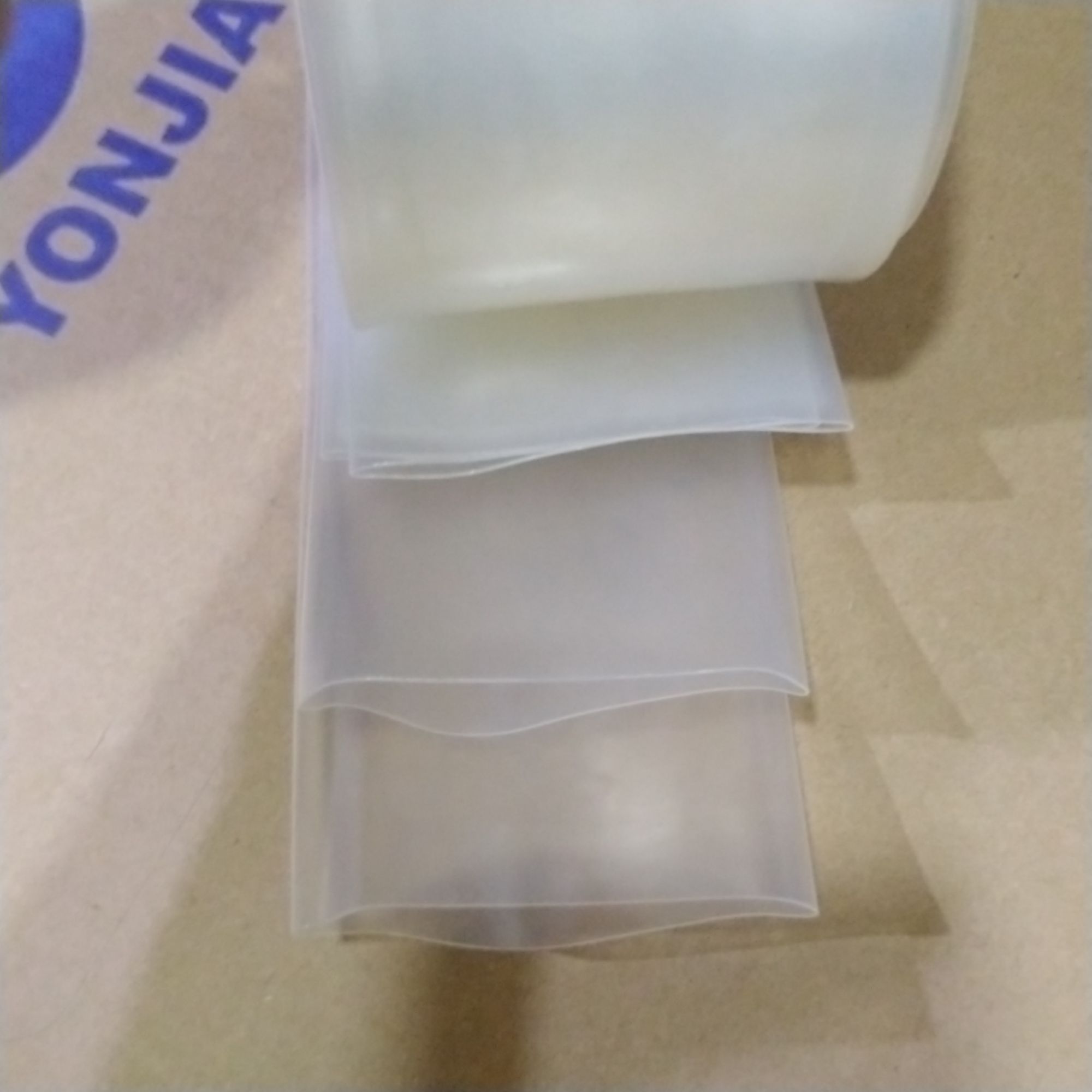 10 mét ống gen co nhiệt phi 12 trong suốt (đường kính ống 12mm).