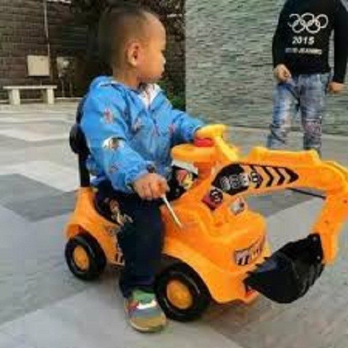 XE CẨU CHÒI CHÂN. ĐỒ CHƠI CHO BÉ