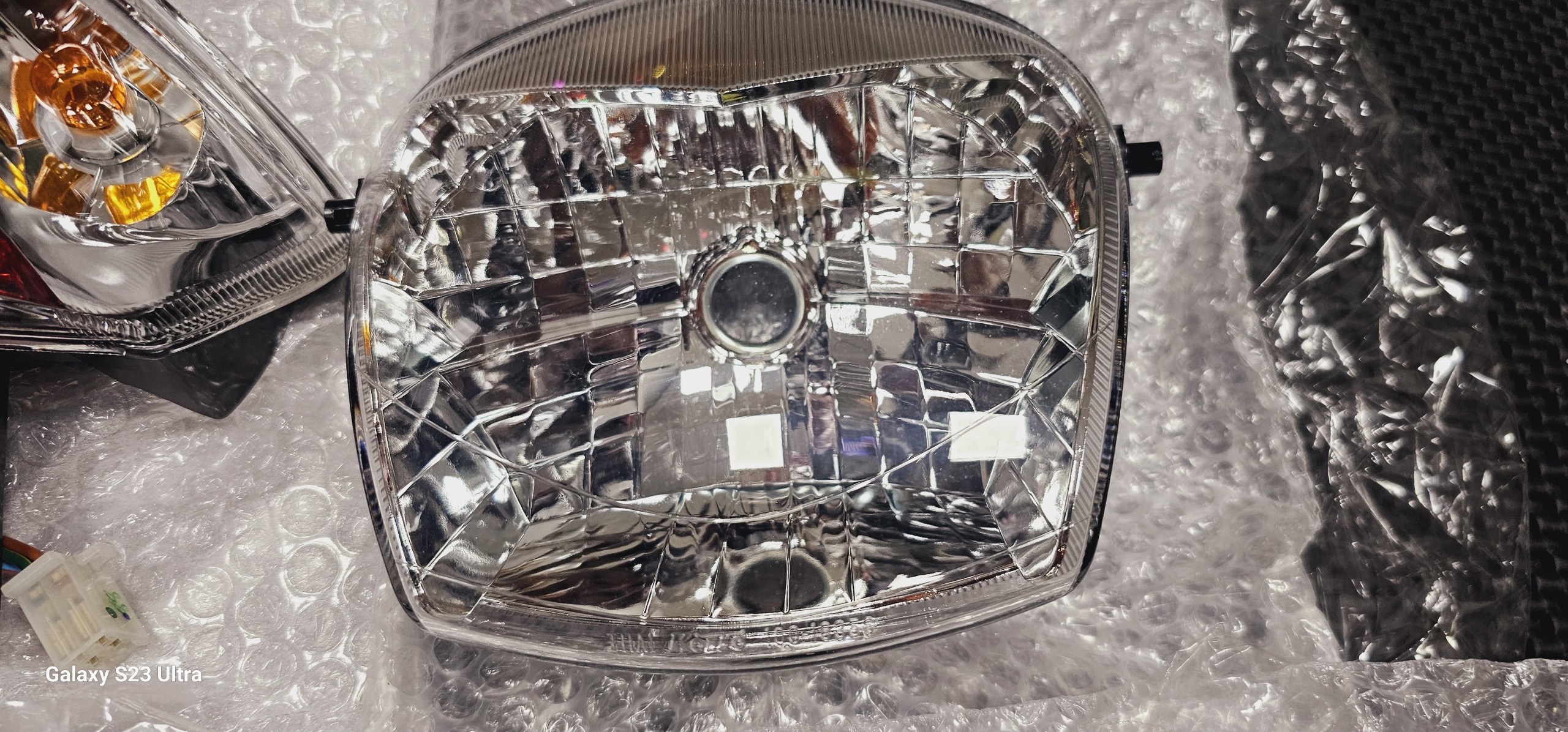 Đèn hậu Wave 125 úp cho Future 125 style Thái Lan