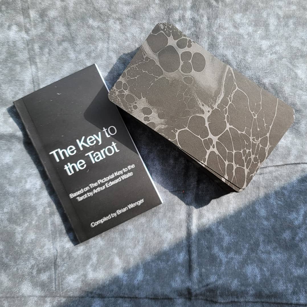 Black Tarot