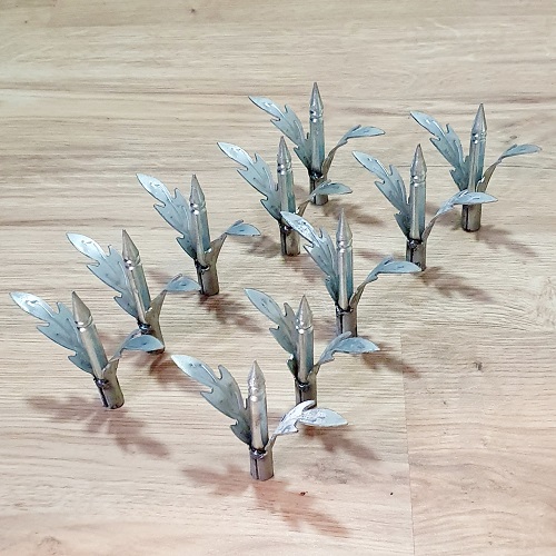 [HCM]Bộ 10 Chông Sắt Cao 10cm Hàn Vào Đỉnh Hàng Rào Chống Trộm