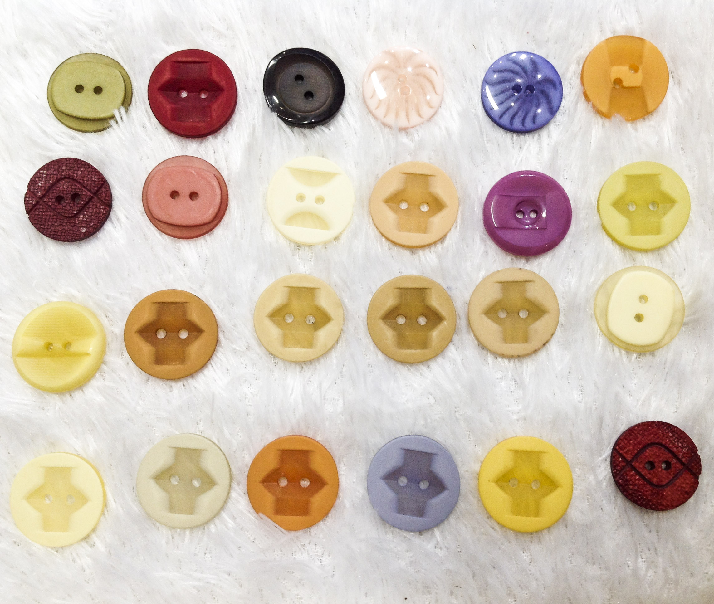 4 buttons multicolor matte double hole plastic jacket button slim buttons veston blazer size 2.2cm [pack of 4 buttons]