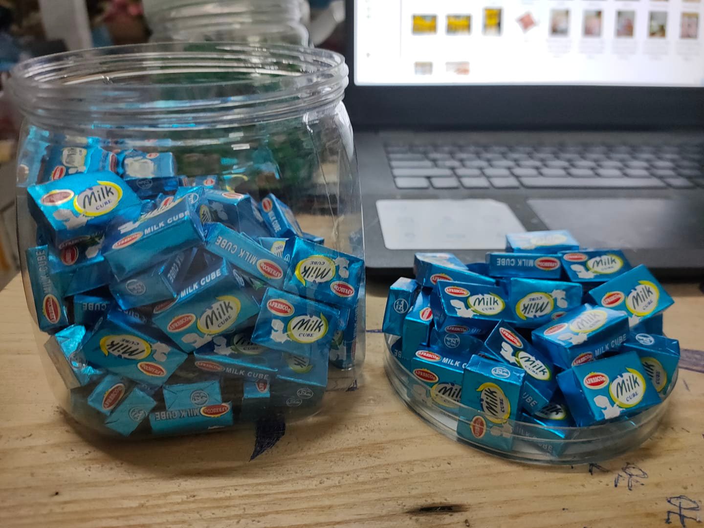[ Sẵn hàng ] Combo 60 viên Kẹo viên sữa chua MILK / CHOCO CUBE siêu ngon