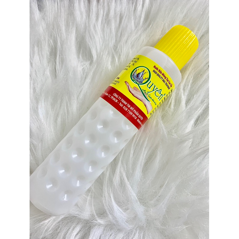 Nước rửa móng tay ( axiton ) Quyên 125ml