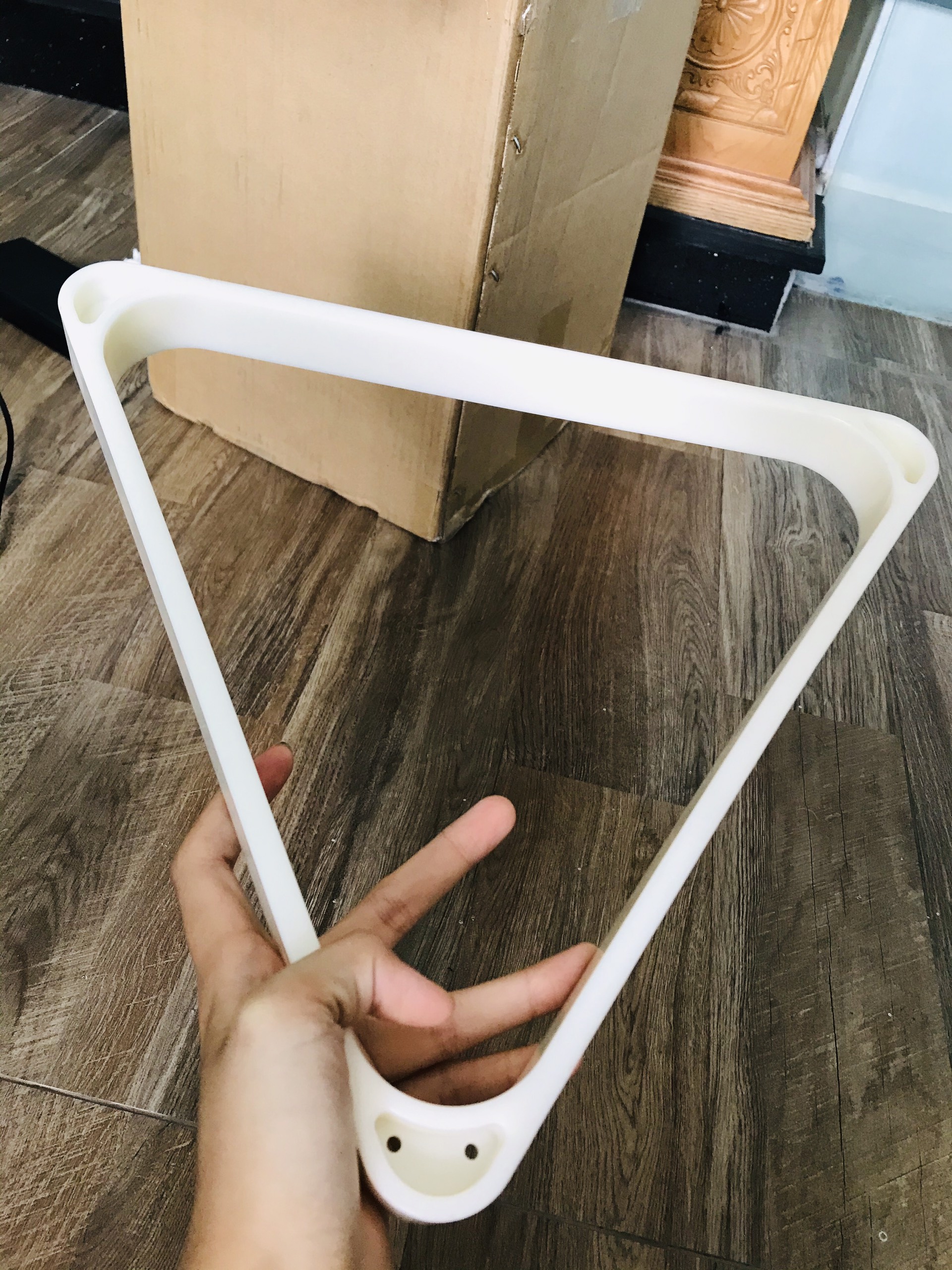 Tam giác xếp bóng (bi) bida loại cứng