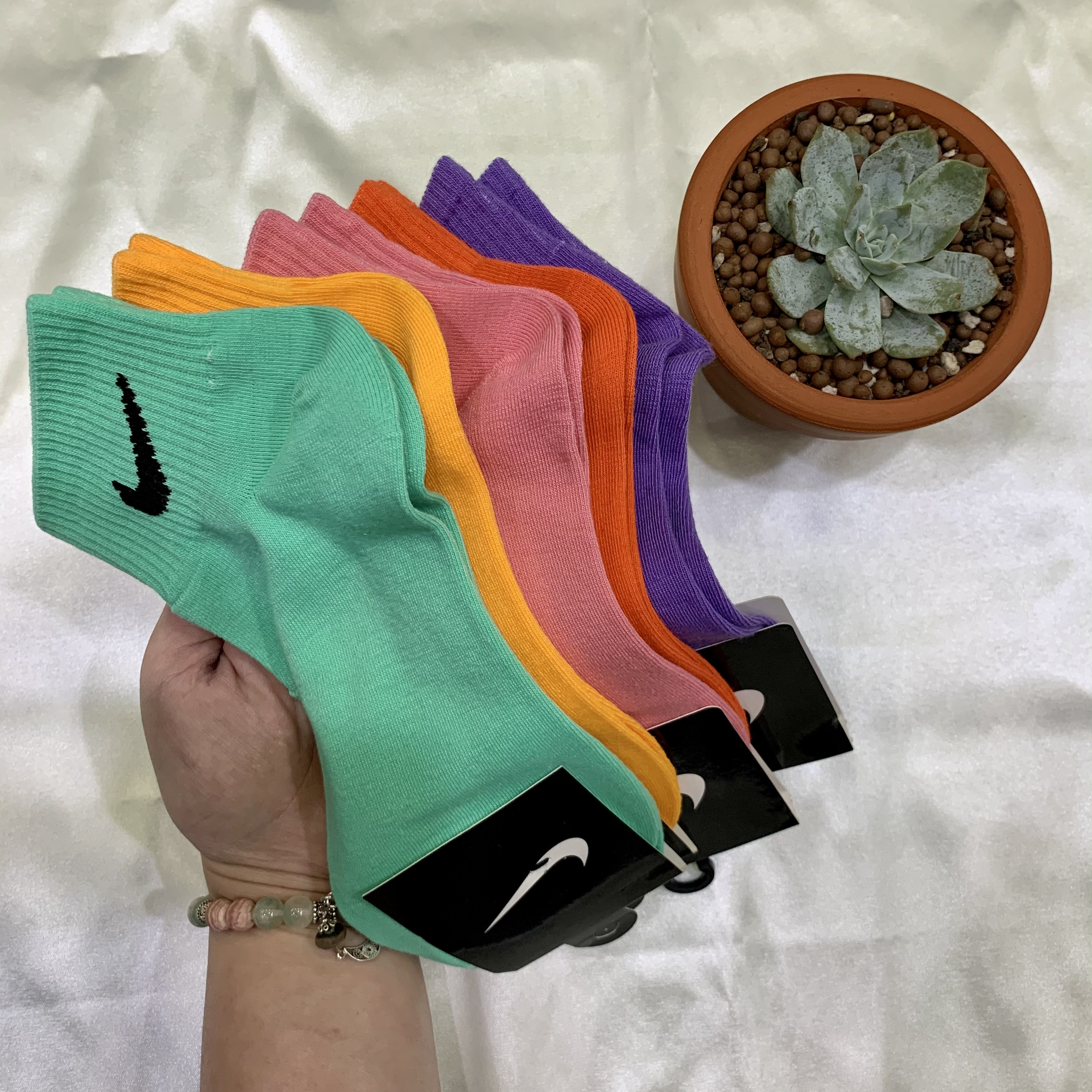 [HCM]Vớ Nike cổ ngắn màu xanh lá