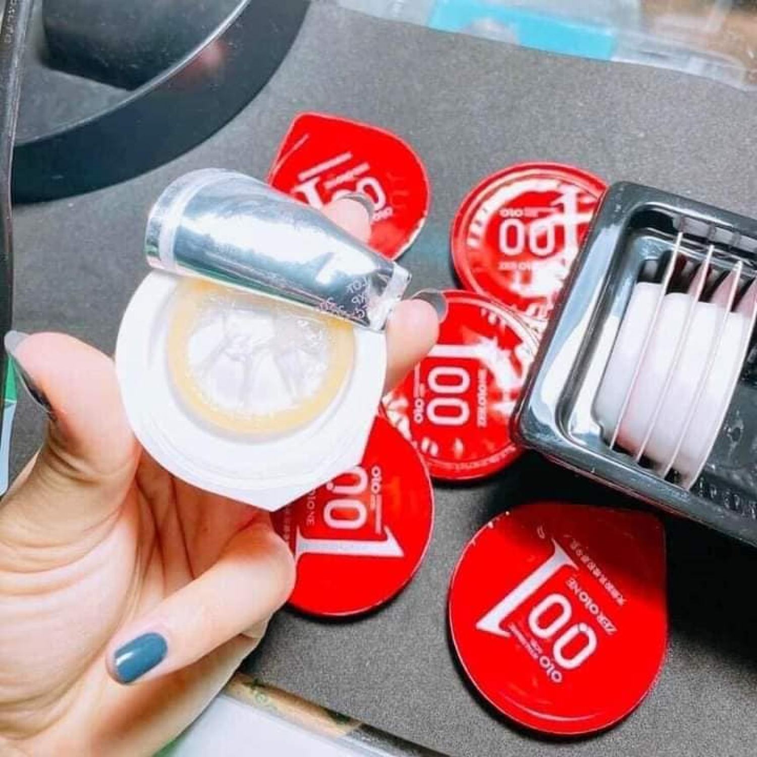 Bao cao su siêu mỏng 001