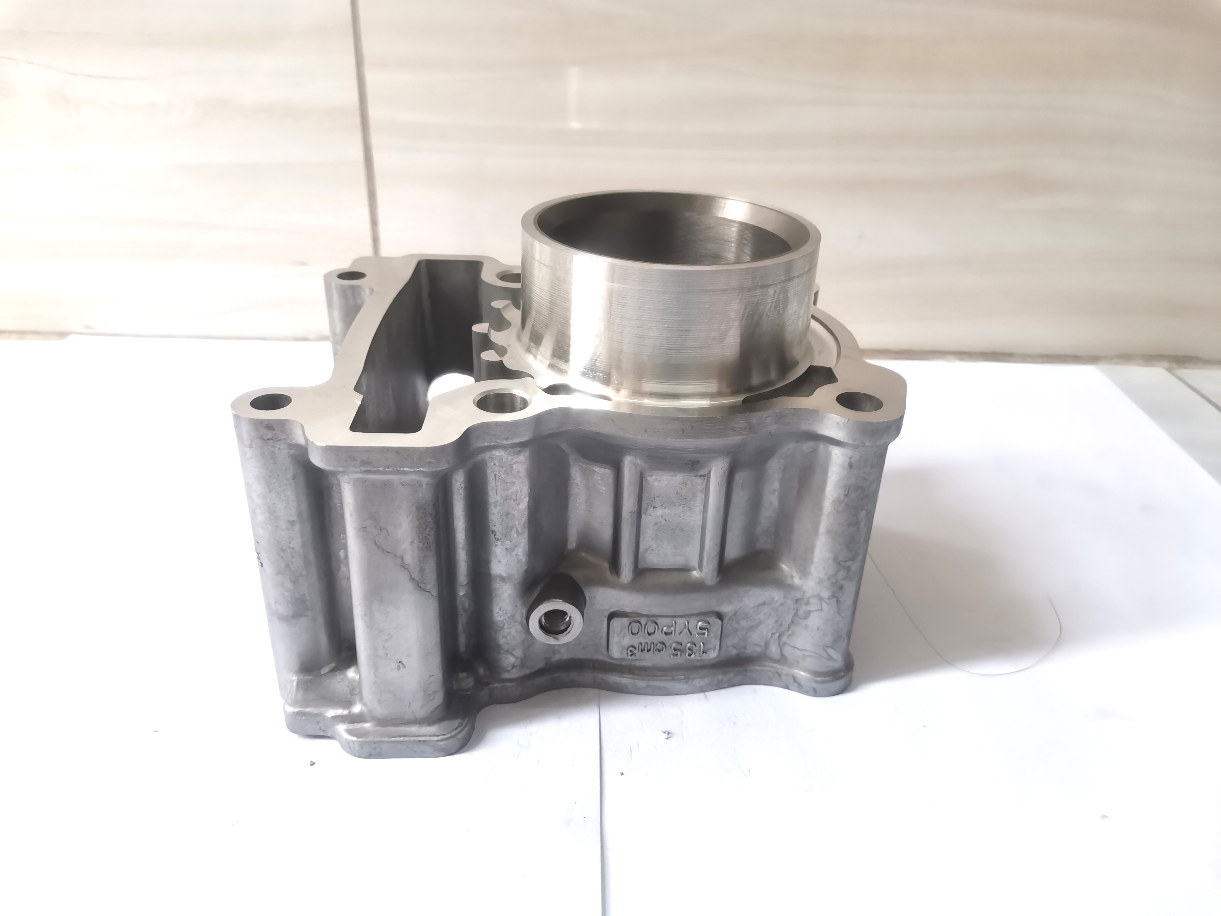 Vỏ lòng hơi Exciter 135