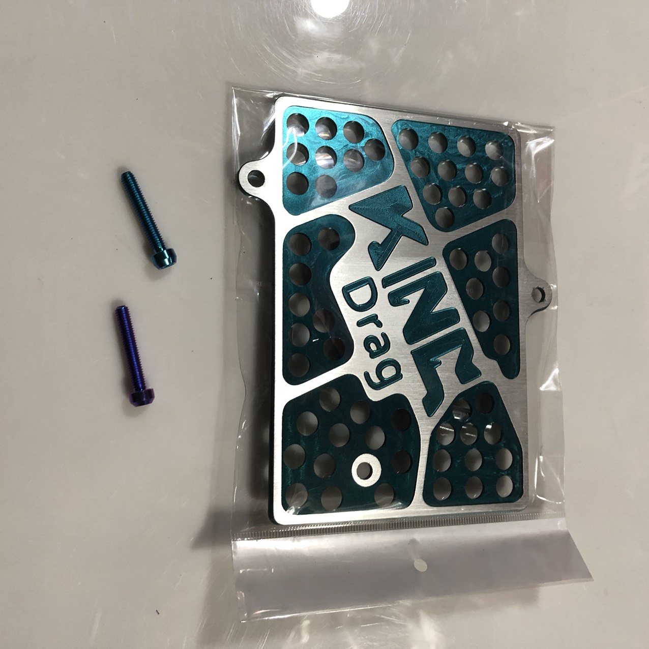 Che két nước exciter 150 chữ kingdrag cnc nhôm full kèm ốc gr5