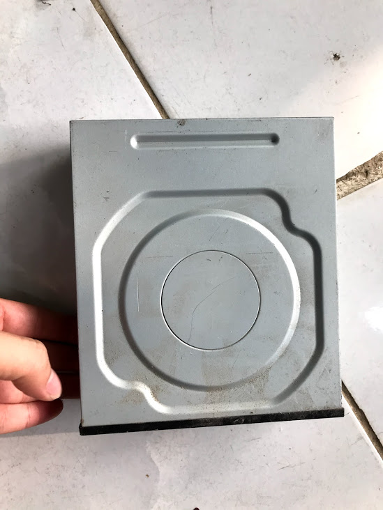 Ổ đĩa DVD dành cho máy case PC đọc