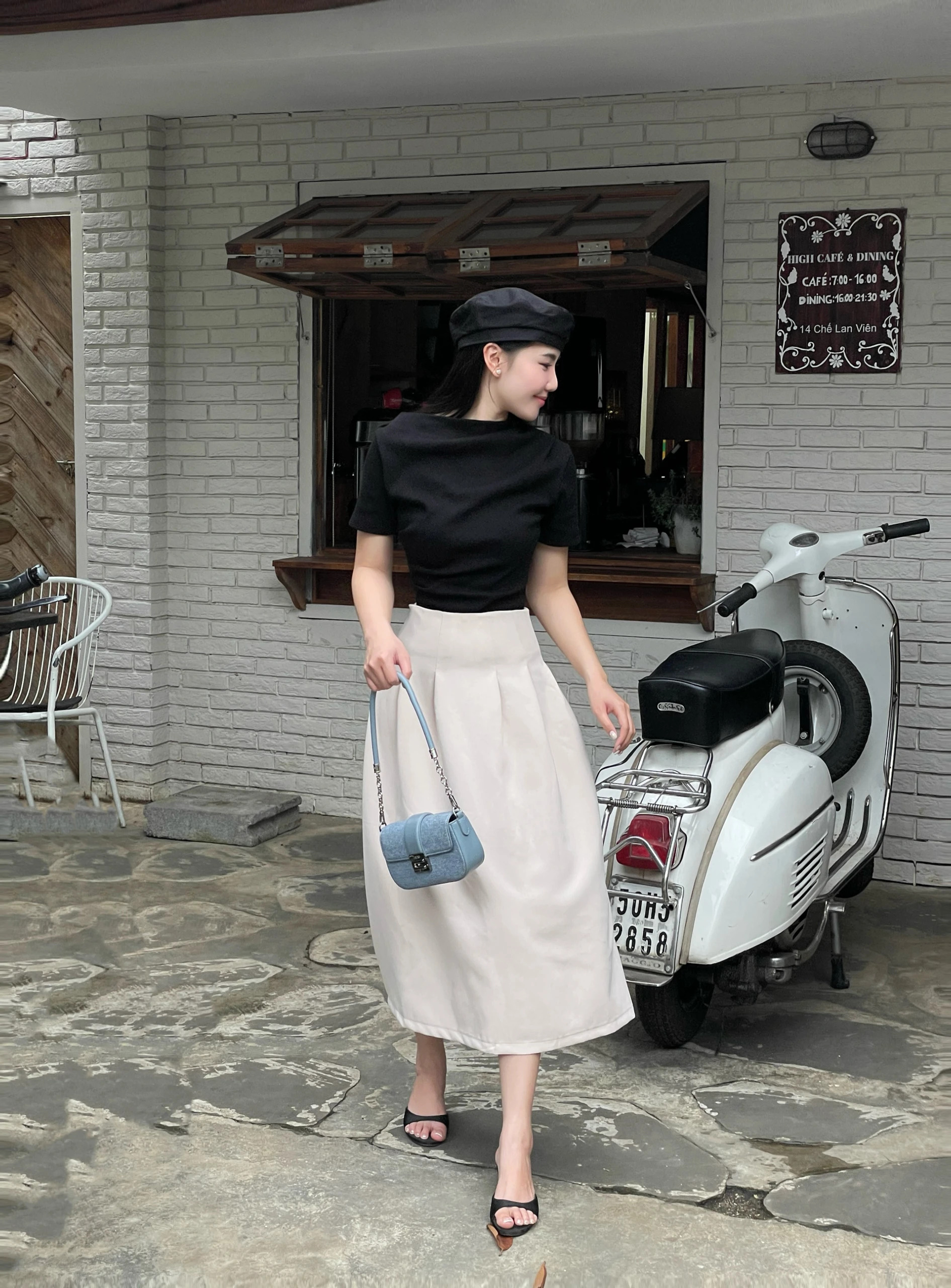 Áo thun nữ trễ vai tay ngắn Side Sleeve Tee Maxy Workshop