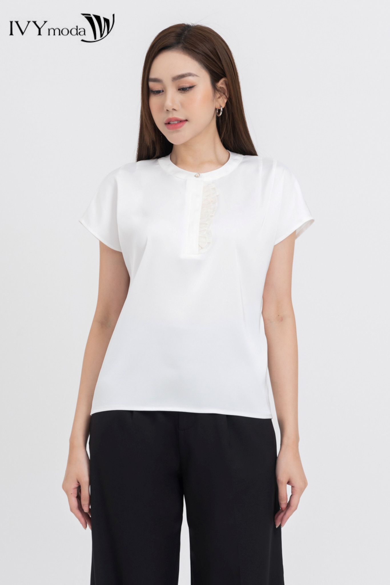 Áo lụa cổ tàu trụ ivy moda ms 16m8301