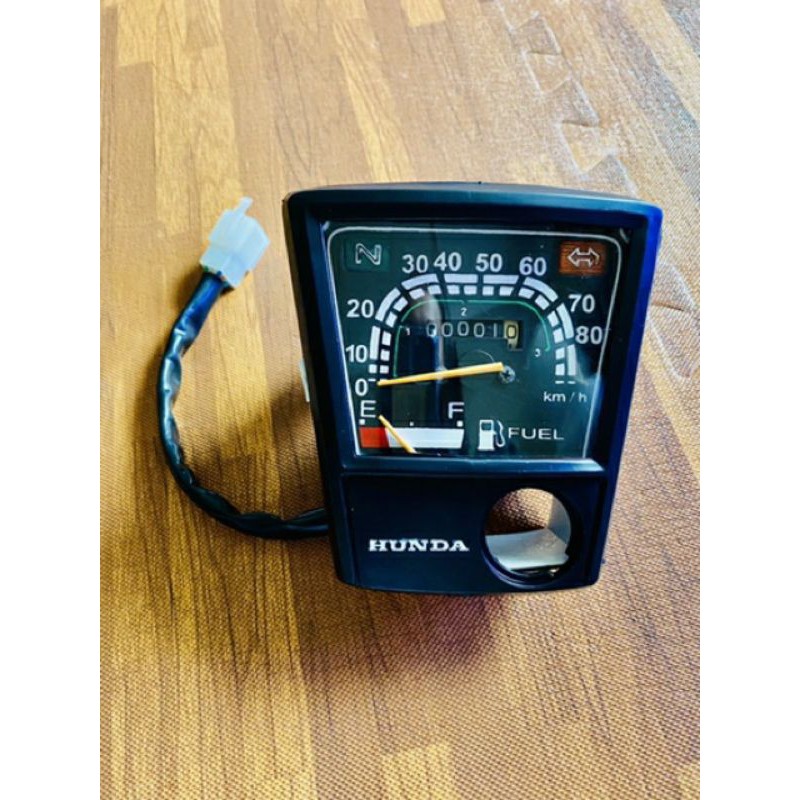 Đồng hồ cub 82 / dh hunda chạy km chuẩn