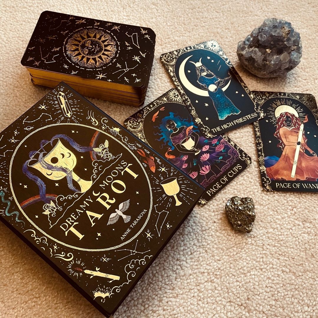 Dreamy Moons Tarot