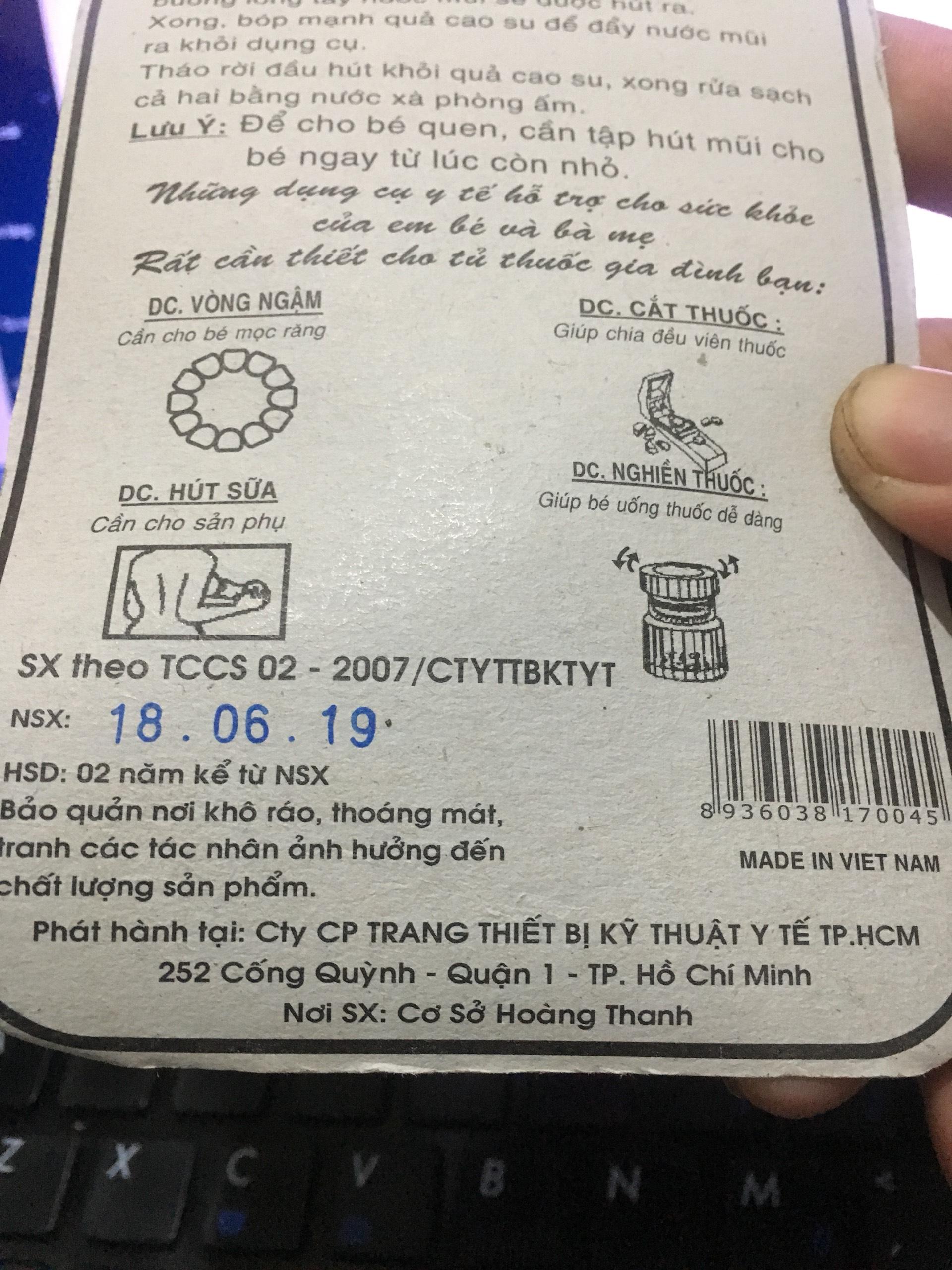 đồ bóp hút mũi cho trẻ em