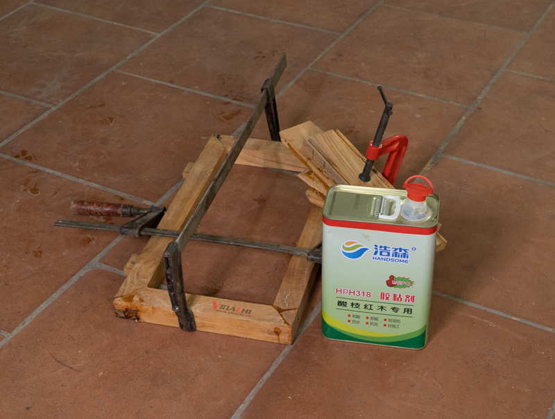 Keo dán gỗ HS318