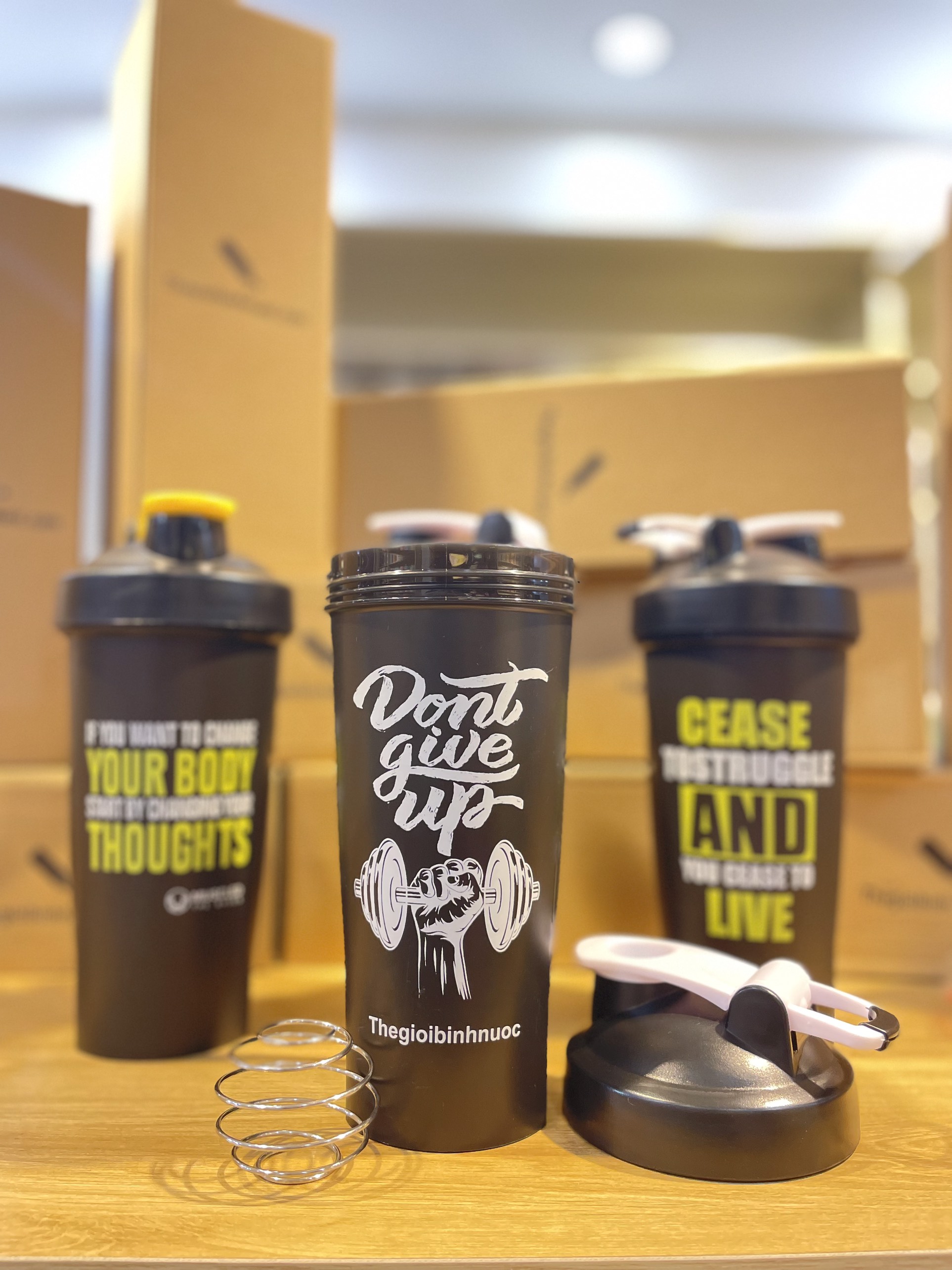 Bình Lắc Shaker Tập Gym 600ML N139