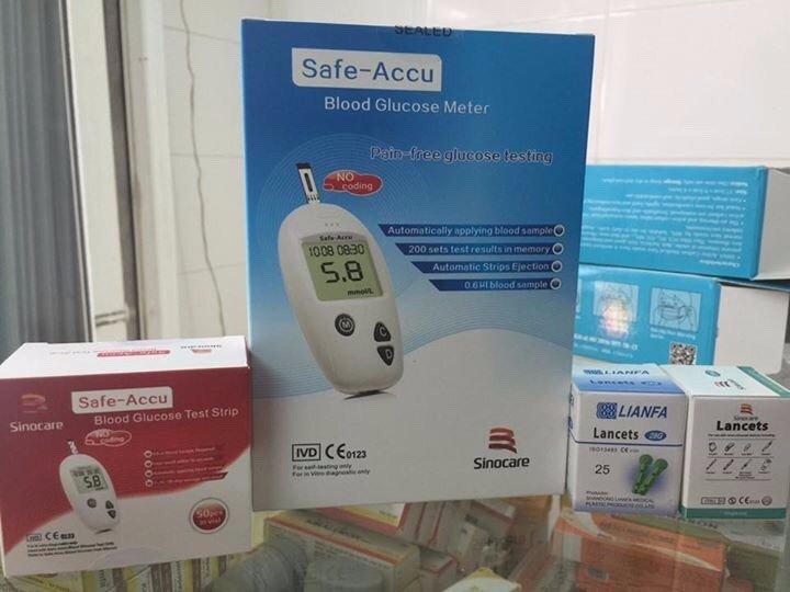 Máy đo đường huyết Sinocare Safe-Accu Tặng 50 que và 50 kim