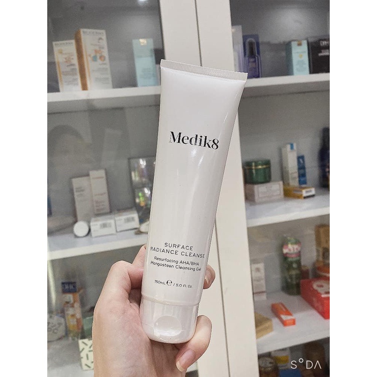 sữa rửa mặt Me.d.i.k Surface Radiance Cleanse 150ml