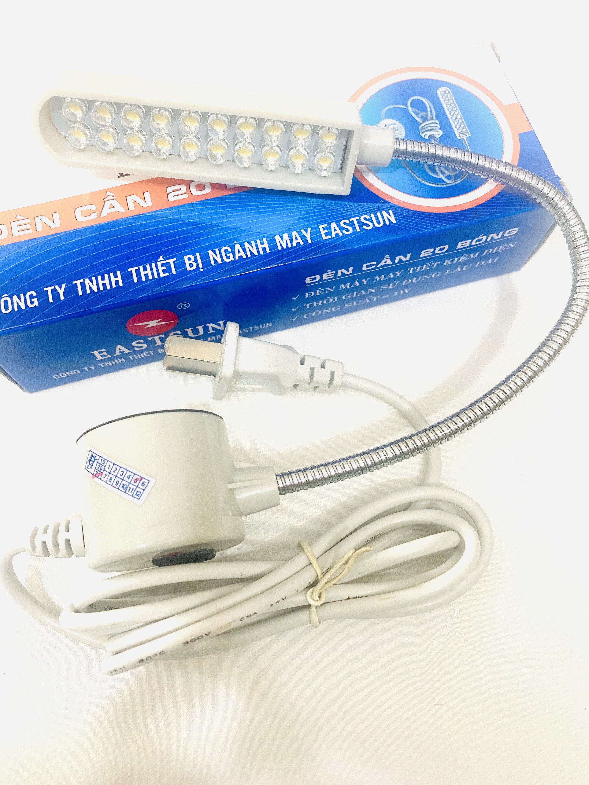 [HCM]Đèn cần máy may EASTSUN 20 bóng LED có nam châm