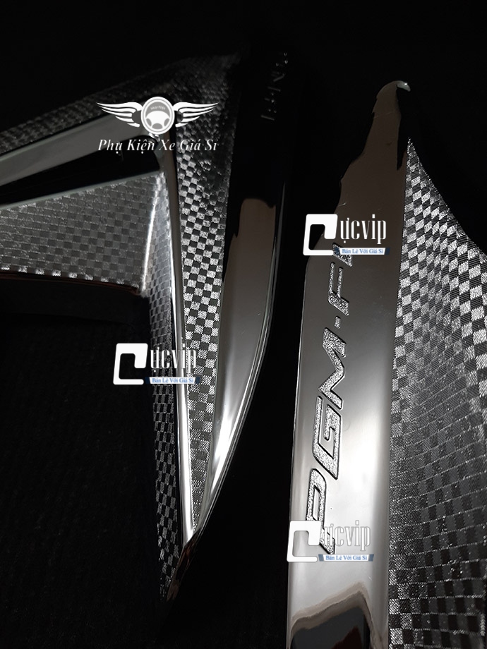 Ốp Gác Chân Sau AirBlade 2013 - 2015 Xi Mạ Crom MS2904