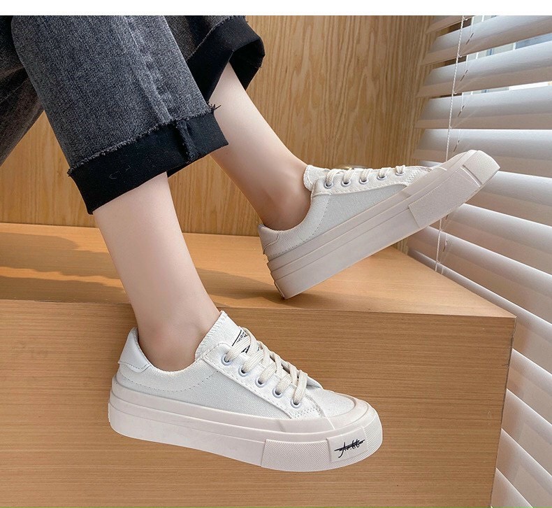 giày nữ phối màu hàn quốc mũi chữ kí điểm nhấn dáng basic hót