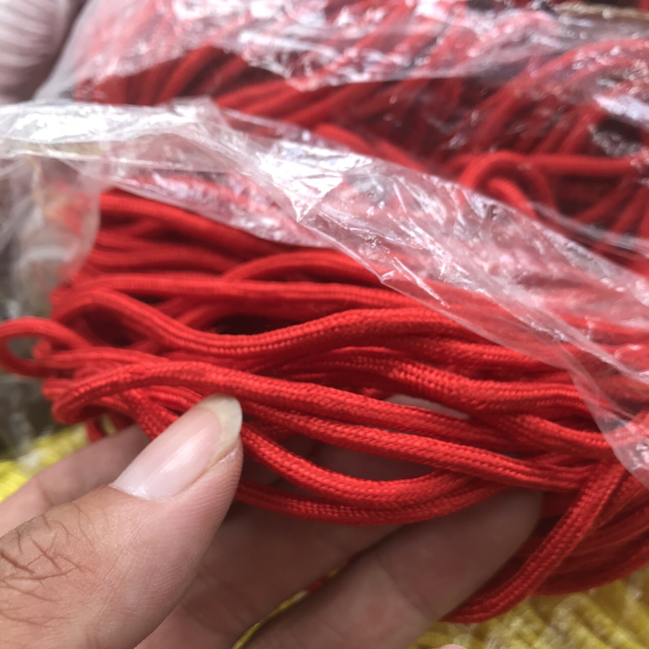 05 Cuộn dây dù Đỏ 200m