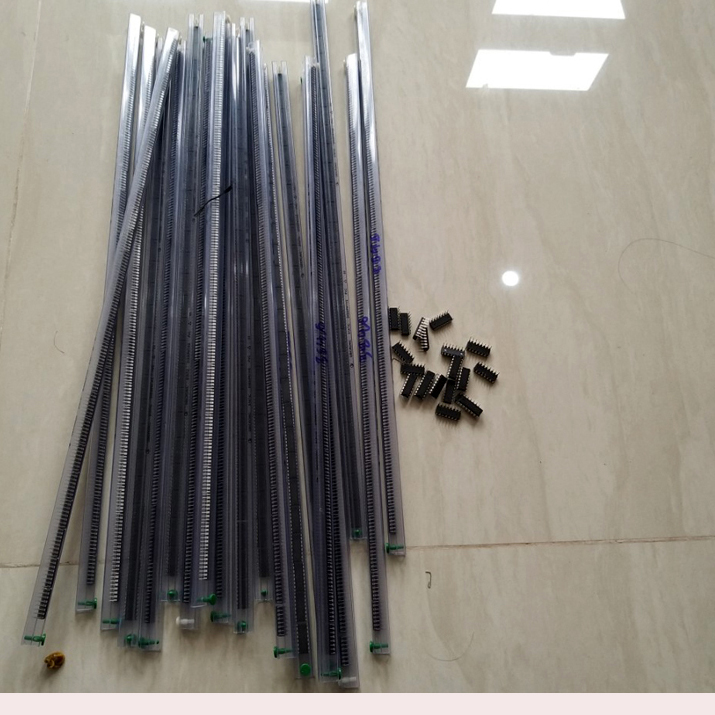 IC 3846 bộ 5 con