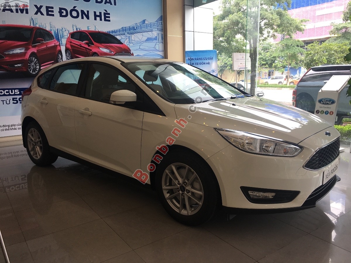 Bộ vè che mưa Ford Focus Hatchback/Sedan