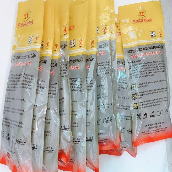 Dây AV 4 đầu 1,8m đồng nguyên chất