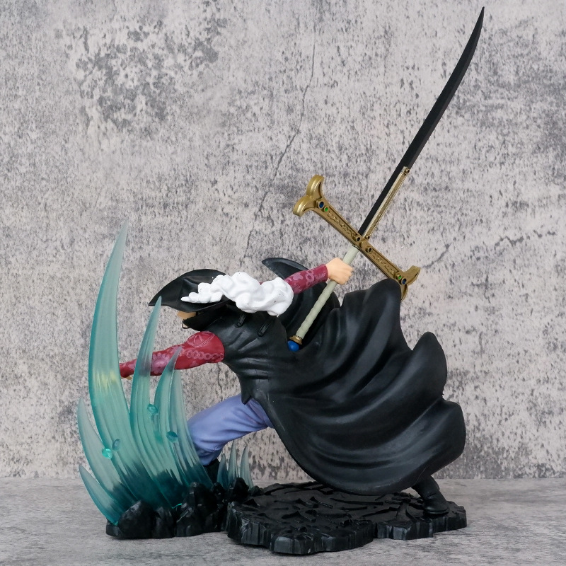 Mô Hình Mihawk Chém Băng Onepiece - Mô Hình Figure Onepiece