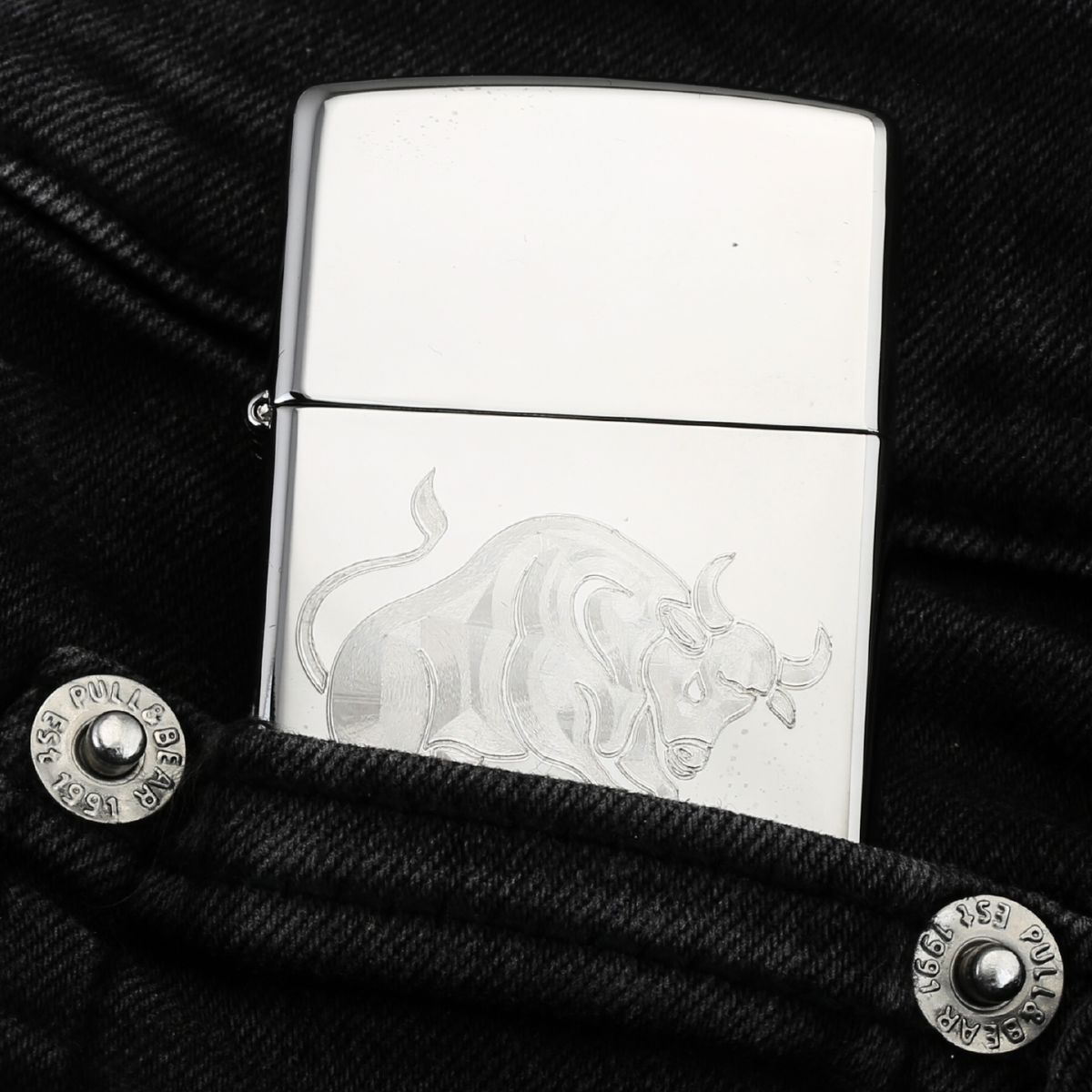 Bật Lửa Zippo Khắc 12 Cung Hoàng Đạo Kim Ngưu - Taurus