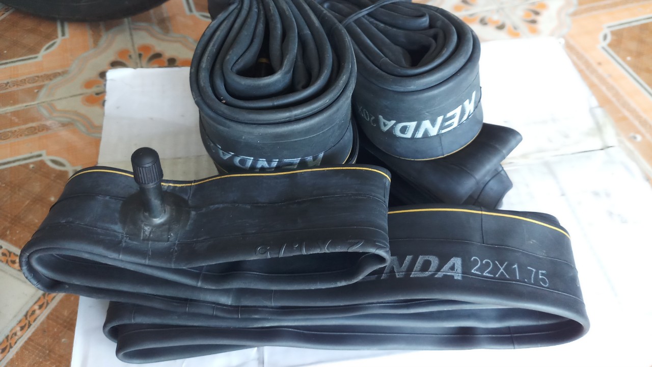 ruột xe đạp điện 22 x 1.75  kenda - chengshin