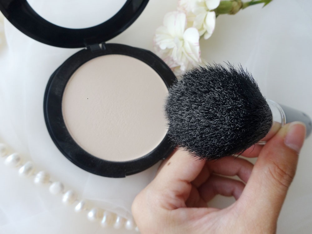 Phấn Phủ REVLON ColorStay Pressed Powder tone 830