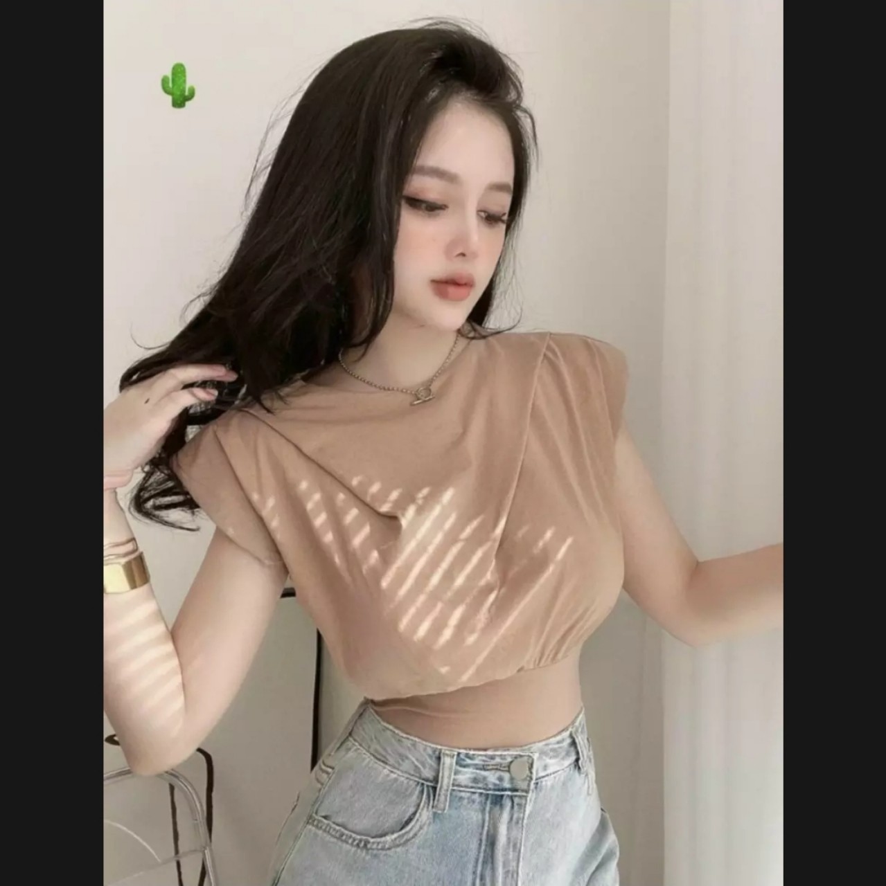 ÁO croptop bo eo tay cánh dơi ,chất vải borip